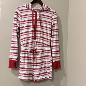 never worn La vie en Rose hooded romper